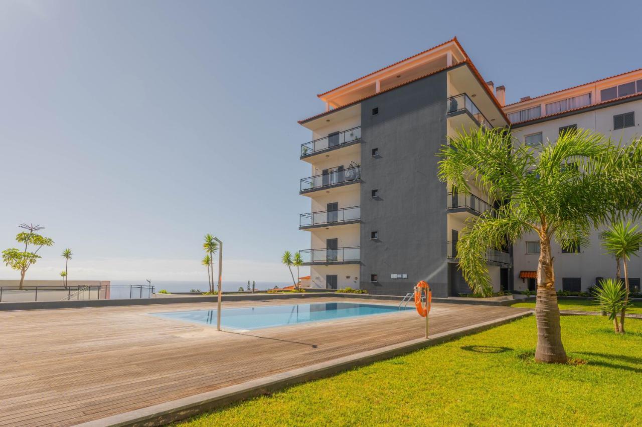 Flh Garajau Fantastic Ocean View With Balcony Apartman Funchal  Kültér fotó